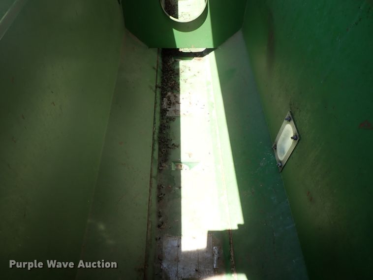 image for item FE9853 Great Plains Solid Stand 15 grain drill