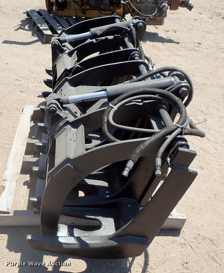 image for item FE9860 Skid steer grapple bucket