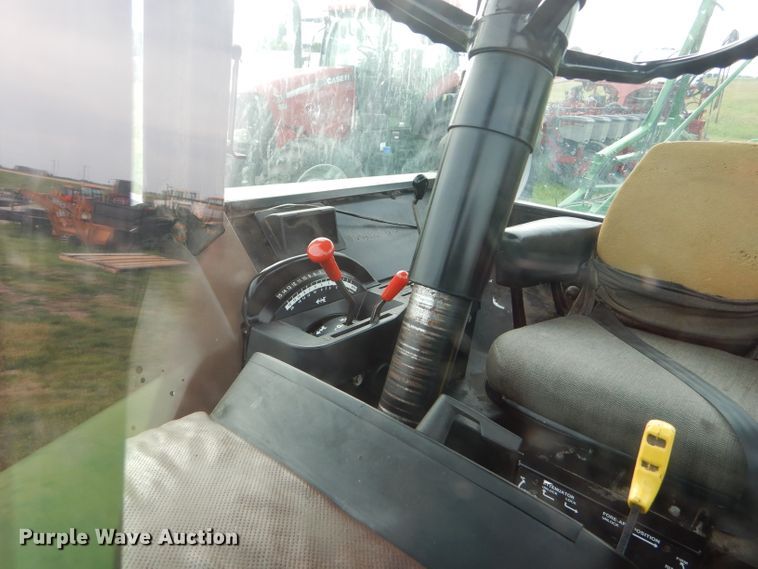 image for item FT9627 1988 John Deere 4250 tractor