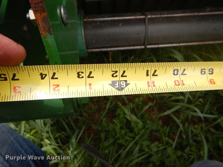 image for item GH9499 2009 John Deere 568 Mega Wide Plus round baler