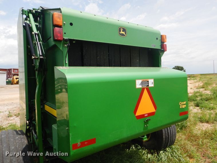 image for item GH9499 2009 John Deere 568 Mega Wide Plus round baler