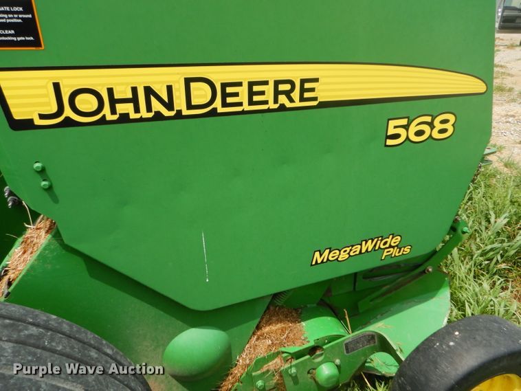 image for item GH9499 2009 John Deere 568 Mega Wide Plus round baler