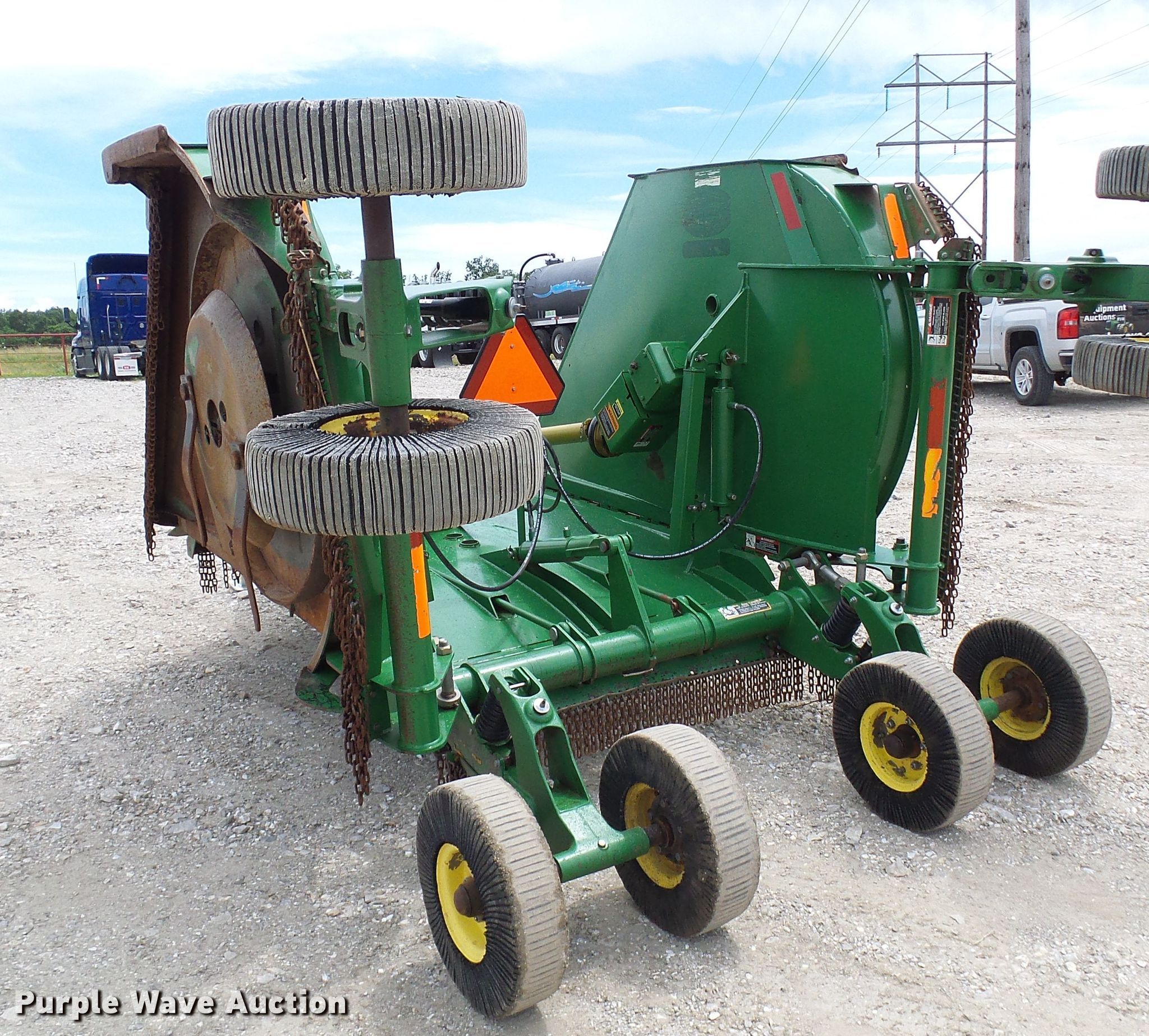 John Deere CX15 batwing rotary mower in Columbia, MO Item DB2239 sold