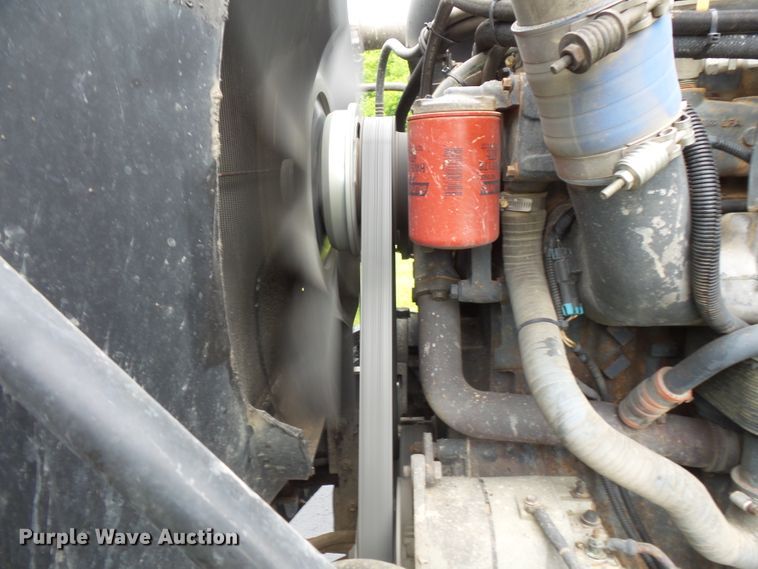 image for item DC4528 2001 Mack CH613 semi truck