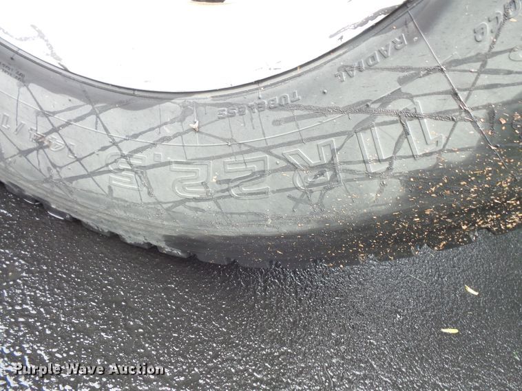 image for item DC4528 2001 Mack CH613 semi truck