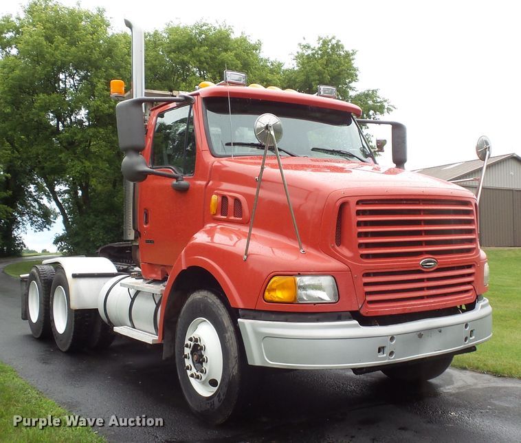 image for item DC4529 1999 Sterling A-Line semi truck