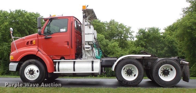 image for item DC4529 1999 Sterling A-Line semi truck