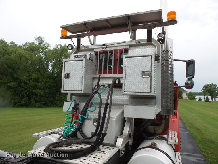 image for item DC4529 1999 Sterling A-Line semi truck