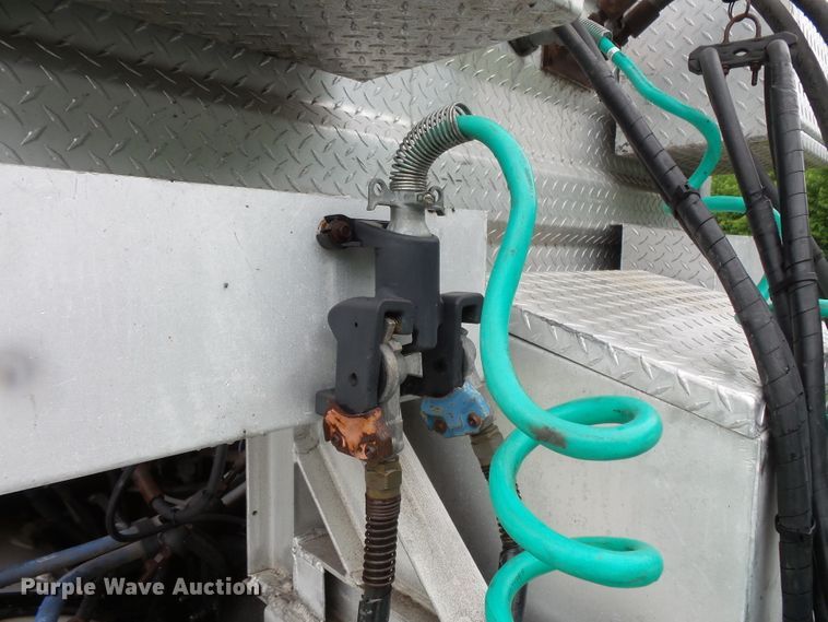 image for item DC4529 1999 Sterling A-Line semi truck