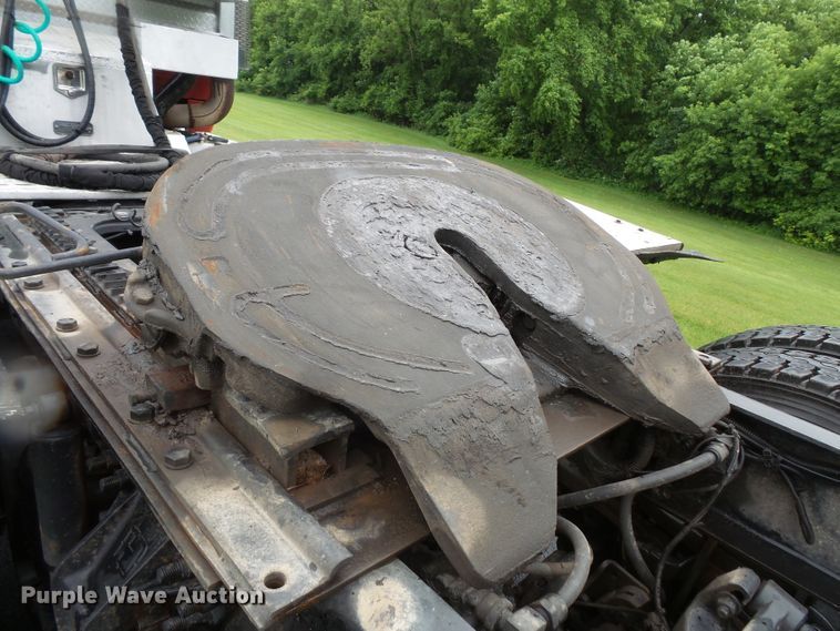 image for item DC4529 1999 Sterling A-Line semi truck