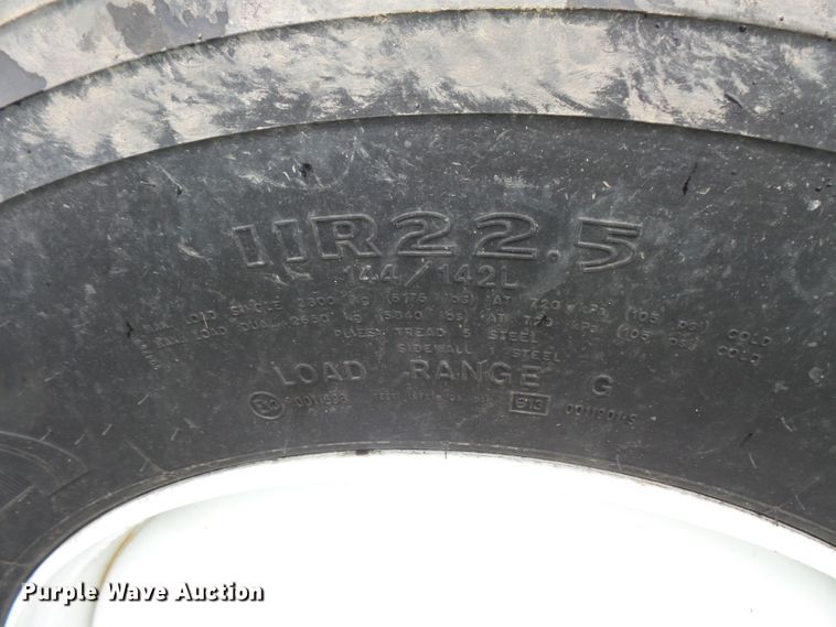 image for item DC4529 1999 Sterling A-Line semi truck