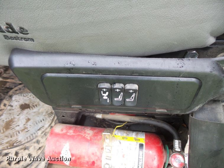 image for item DC4532 1995 Mack CH613 semi truck