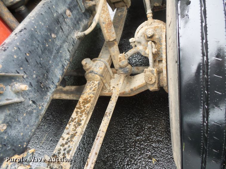 image for item DC4532 1995 Mack CH613 semi truck