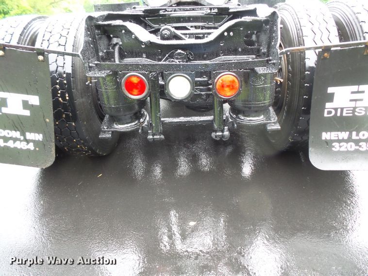 image for item DC4532 1995 Mack CH613 semi truck