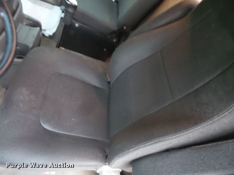 image for item DC4533 2007 Sterling L-Line semi truck