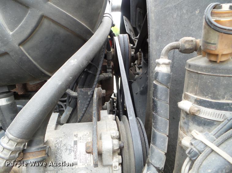 image for item DC4609 1991 Mack CH613 semi truck