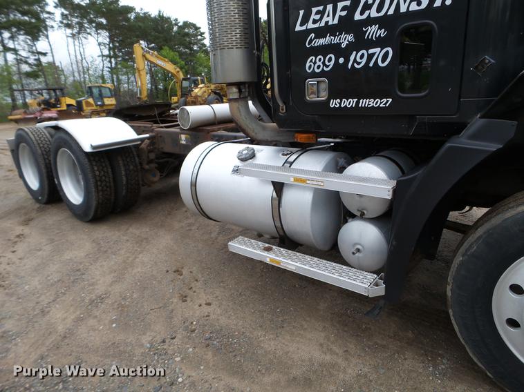 image for item DC4609 1991 Mack CH613 semi truck