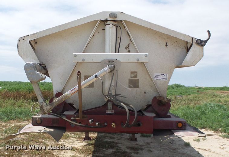 image for item DC5138 2009 Circle R side dump trailer