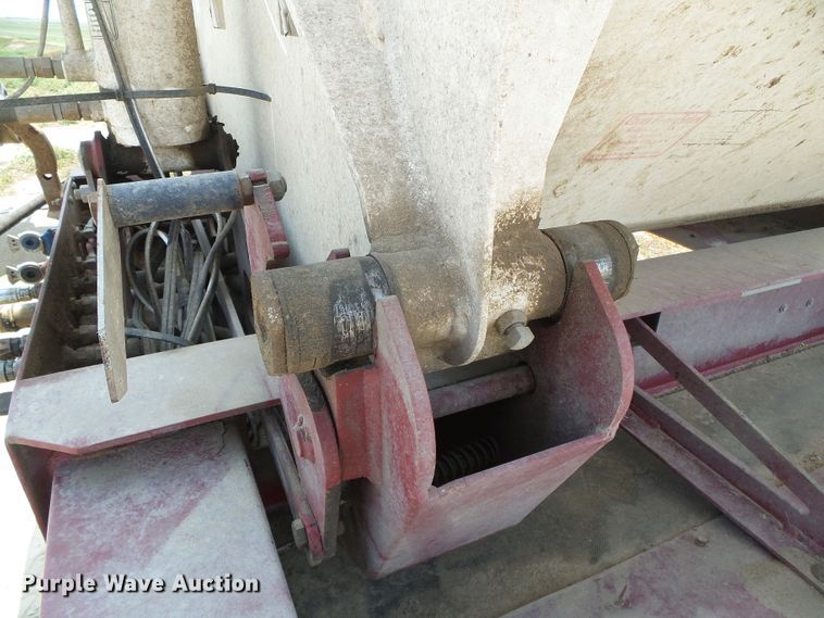 image for item DC5138 2009 Circle R side dump trailer