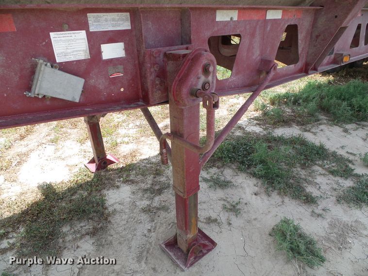 image for item DC5138 2009 Circle R side dump trailer