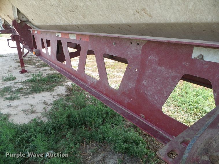 image for item DC5138 2009 Circle R side dump trailer