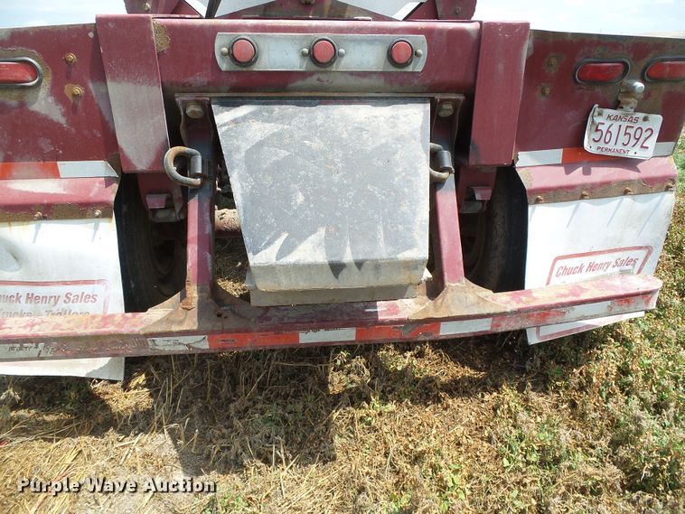 image for item DC5138 2009 Circle R side dump trailer