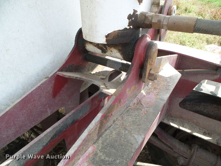 image for item DC5138 2009 Circle R side dump trailer