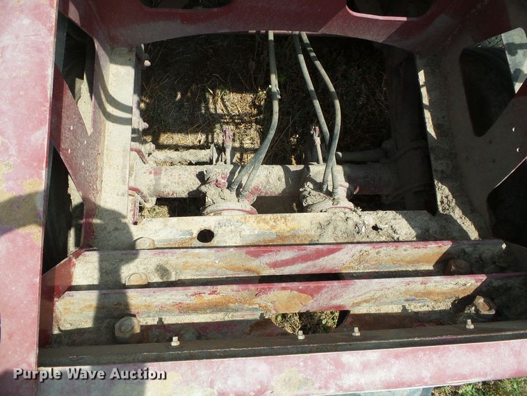 image for item DC5138 2009 Circle R side dump trailer