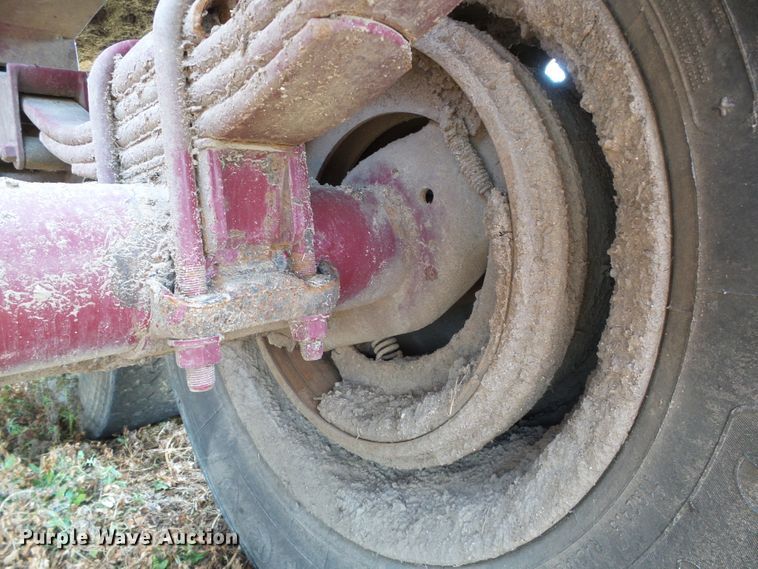 image for item DC5138 2009 Circle R side dump trailer