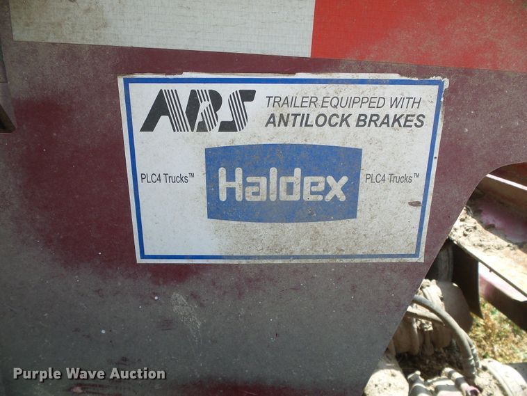 image for item DC5138 2009 Circle R side dump trailer