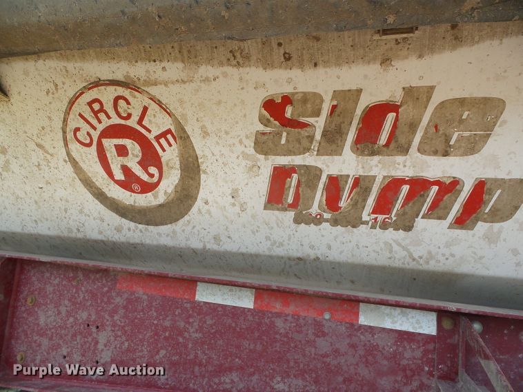 image for item DC5138 2009 Circle R side dump trailer