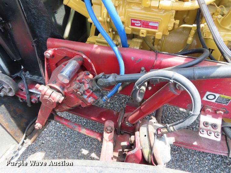 image for item DD6230 2001 Peterbilt 379 semi truck