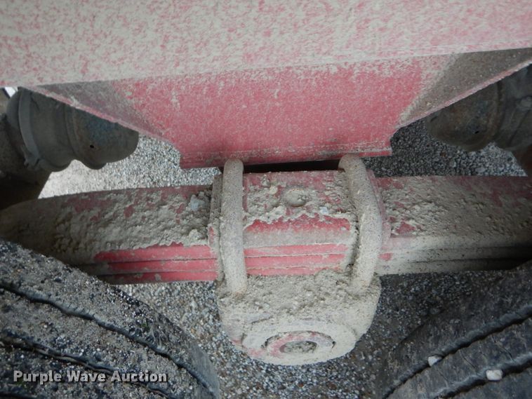 image for item DE8490 2000 Summit AD26 end dump trailer