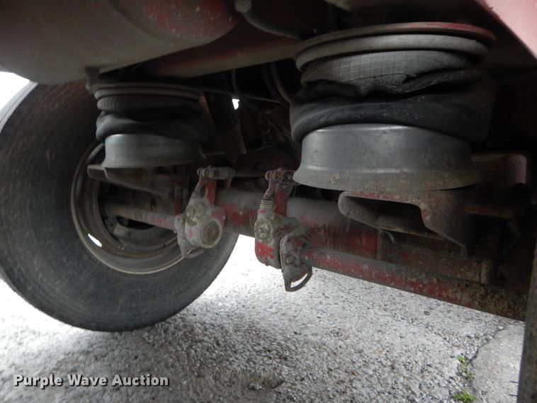 image for item DE8490 2000 Summit AD26 end dump trailer