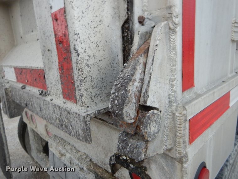 image for item DE8490 2000 Summit AD26 end dump trailer