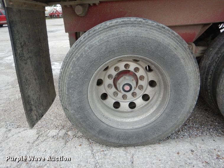 image for item DE8490 2000 Summit AD26 end dump trailer