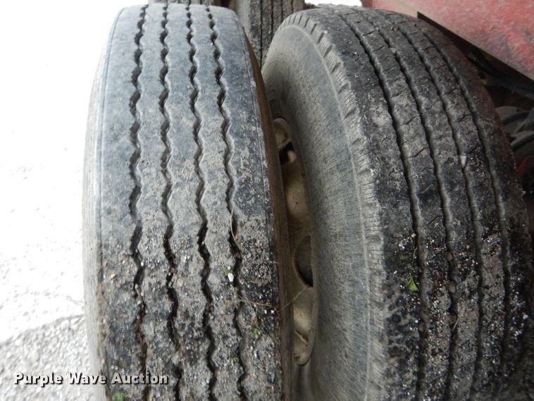 image for item DE8490 2000 Summit AD26 end dump trailer