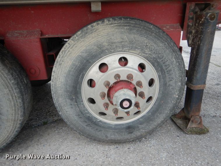 image for item DE8490 2000 Summit AD26 end dump trailer