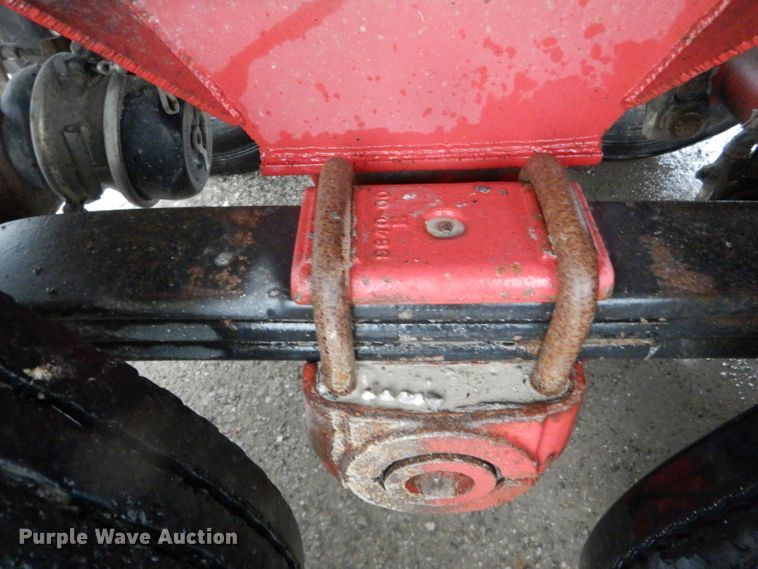 image for item DE8491 2000 Summit end dump trailer