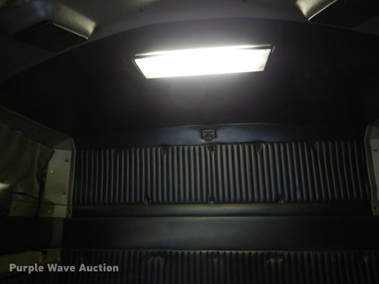 image for item DE8514 2007 Kenworth T600 semi truck