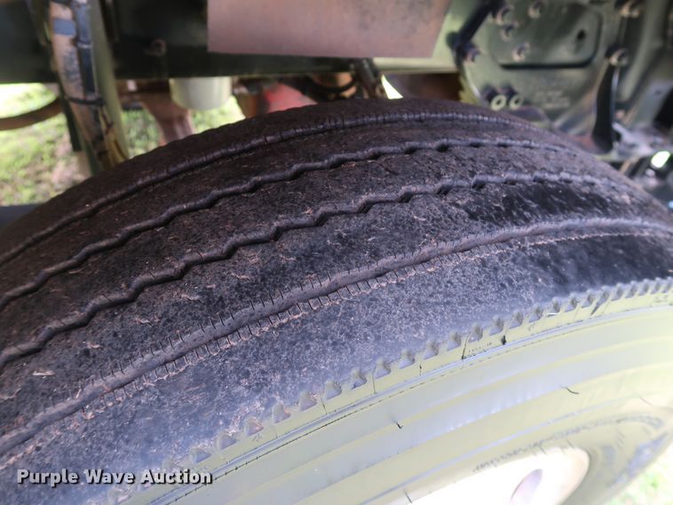 image for item DG4076 2011 Kenworth T800 semi truck