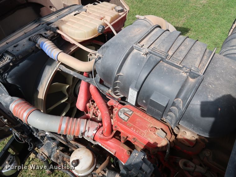 image for item DG4077 2012 Kenworth T800 semi truck