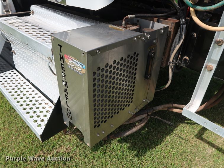 image for item DG4077 2012 Kenworth T800 semi truck