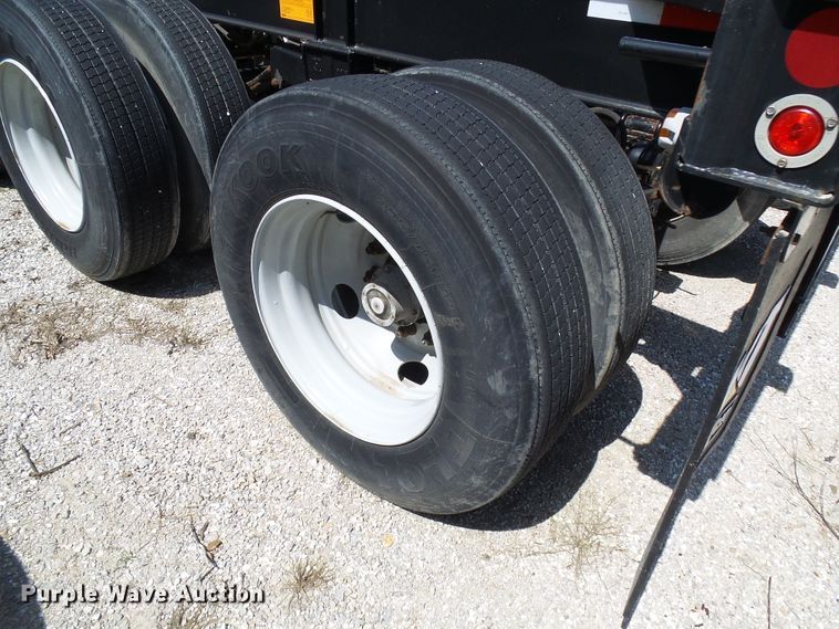 image for item DI0504 2009 Hyundai CGN403-516 trailer