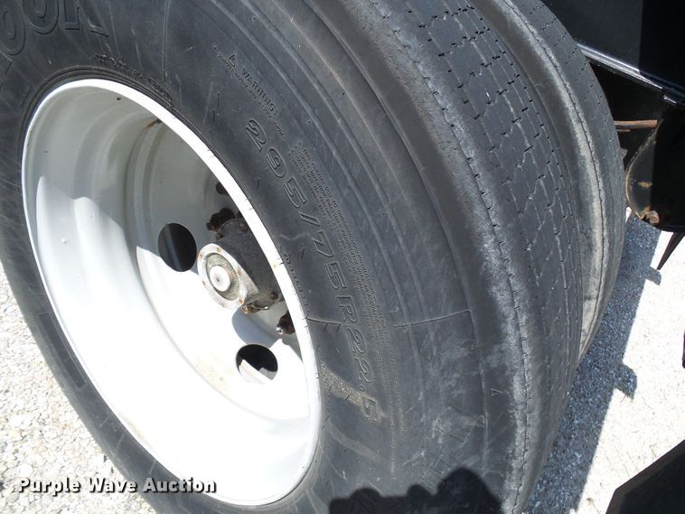 image for item DI0504 2009 Hyundai CGN403-516 trailer