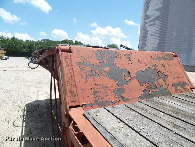 image for item DI0510 1980 Load King drop deck equipment trailer