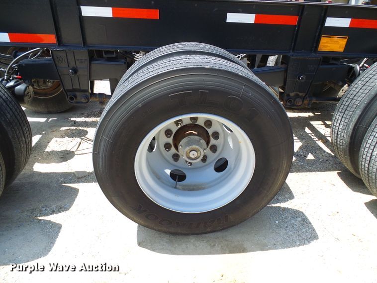 image for item DI0513 2010 Hyundai CGN403-516 trailer