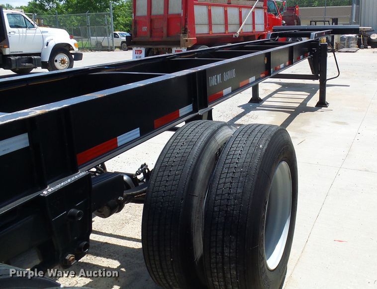 image for item DI0513 2010 Hyundai CGN403-516 trailer