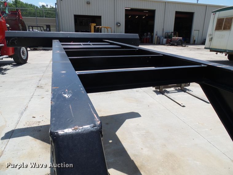 image for item DI0513 2010 Hyundai CGN403-516 trailer