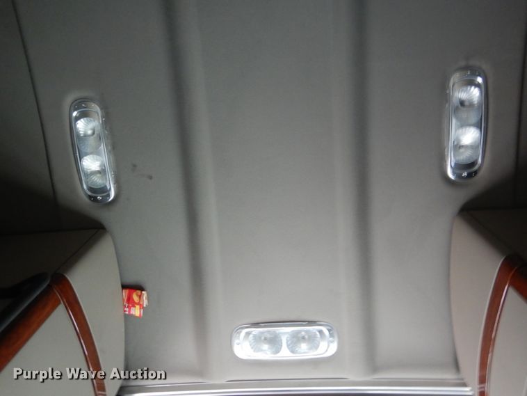 image for item DY9852 2015 Freightliner Cascadia semi truck